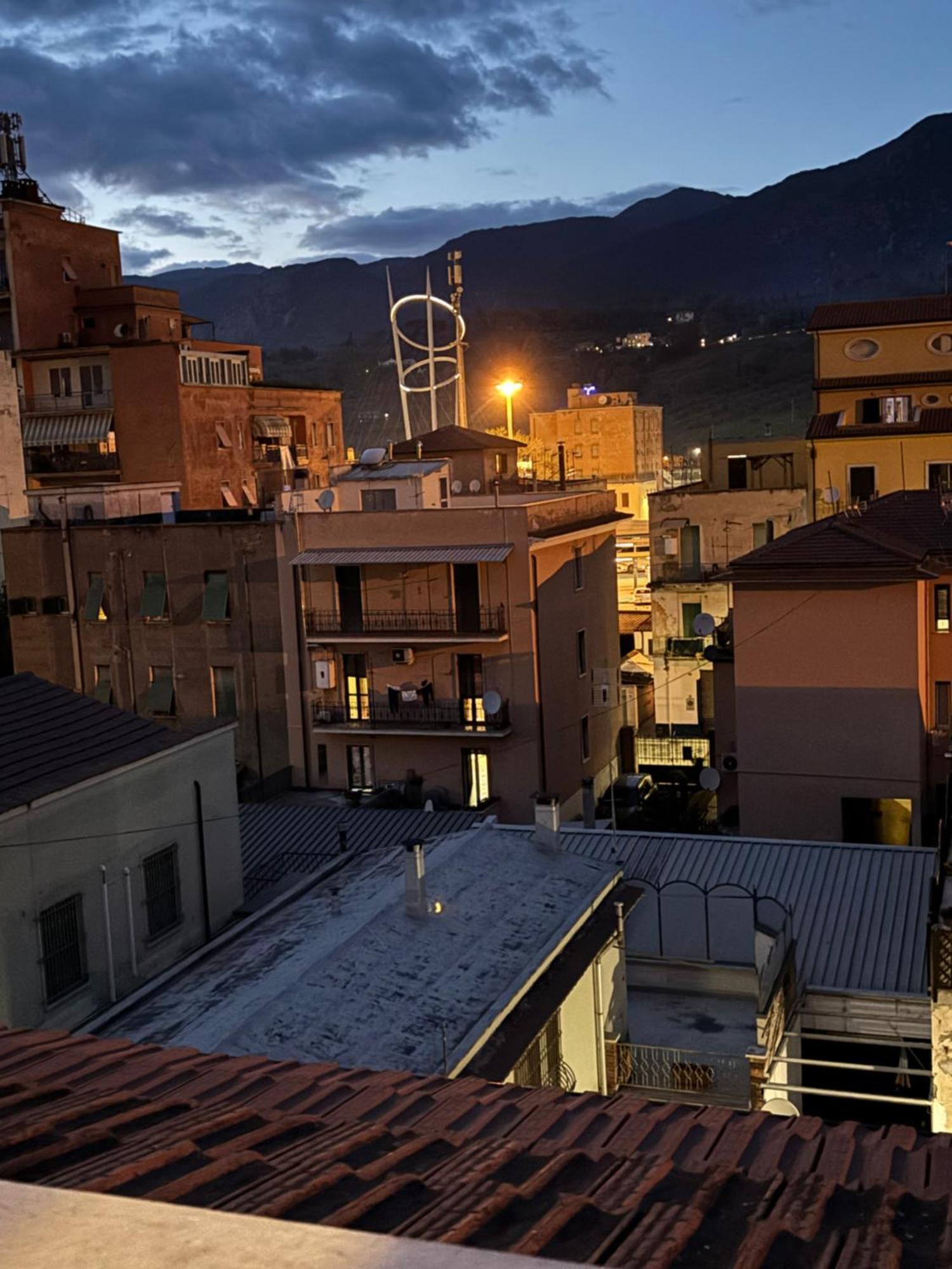 Apartamento Aryhouse Terni Exterior foto